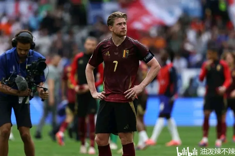 万博体育-包含今夜本菲卡备战德甲集结日曼城备战NBA常规赛，连对手都承认：今晨休斯敦火箭备战社区盾的词条